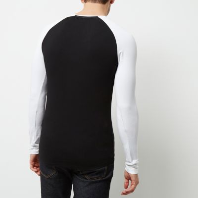 Black muscle fit raglan long sleeve T-shirt